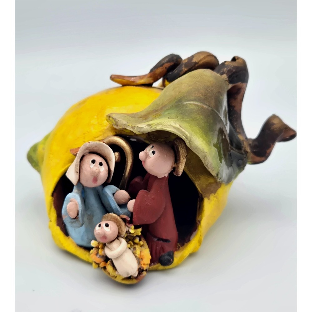 Italian Handmade Ceramic Clay Mini Nativity Scene In Lemon Sicily 2.5" Signed MB